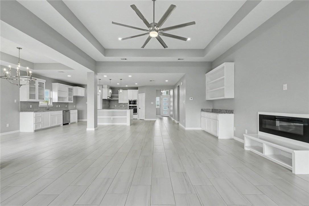 6865 Riesling Street - Photo 4 of 32