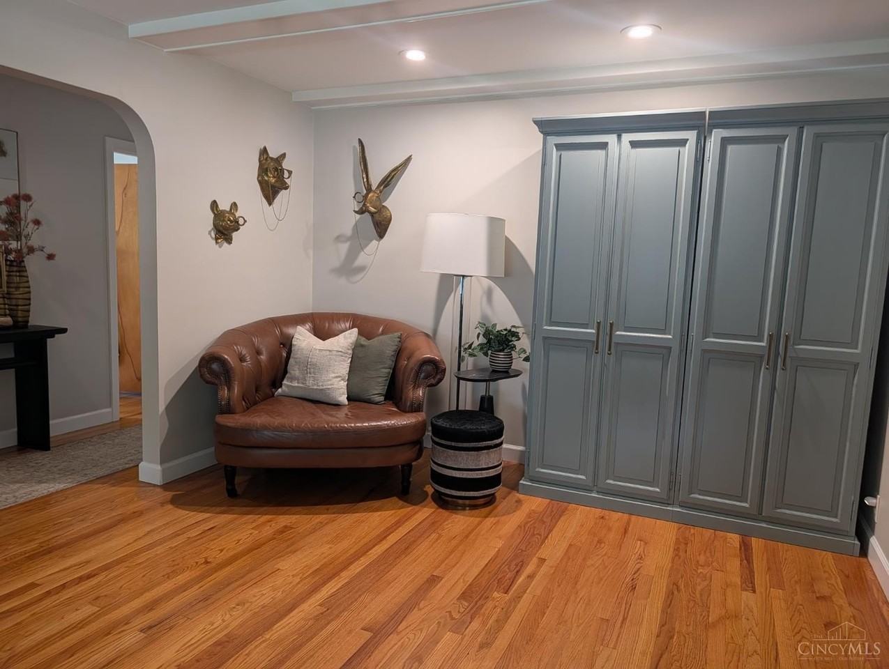 218 N East St - Photo 3 of 28