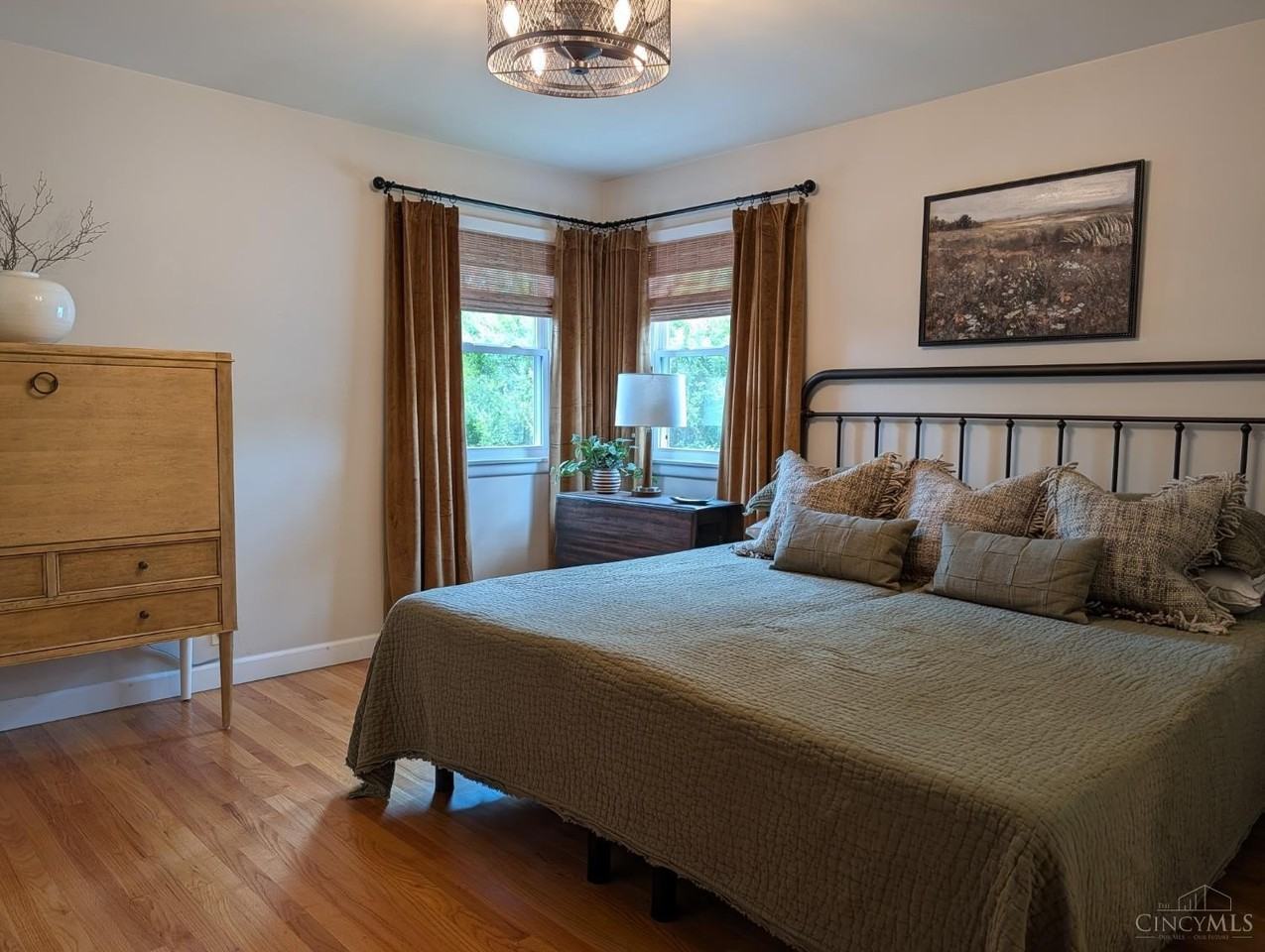 218 N East St - Photo 7 of 28