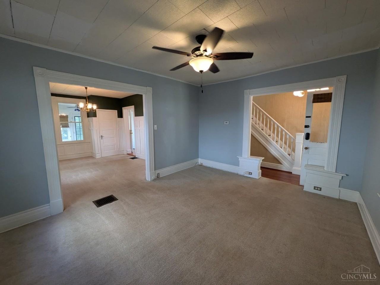 4114 Ballard Ave - Photo 6 of 33