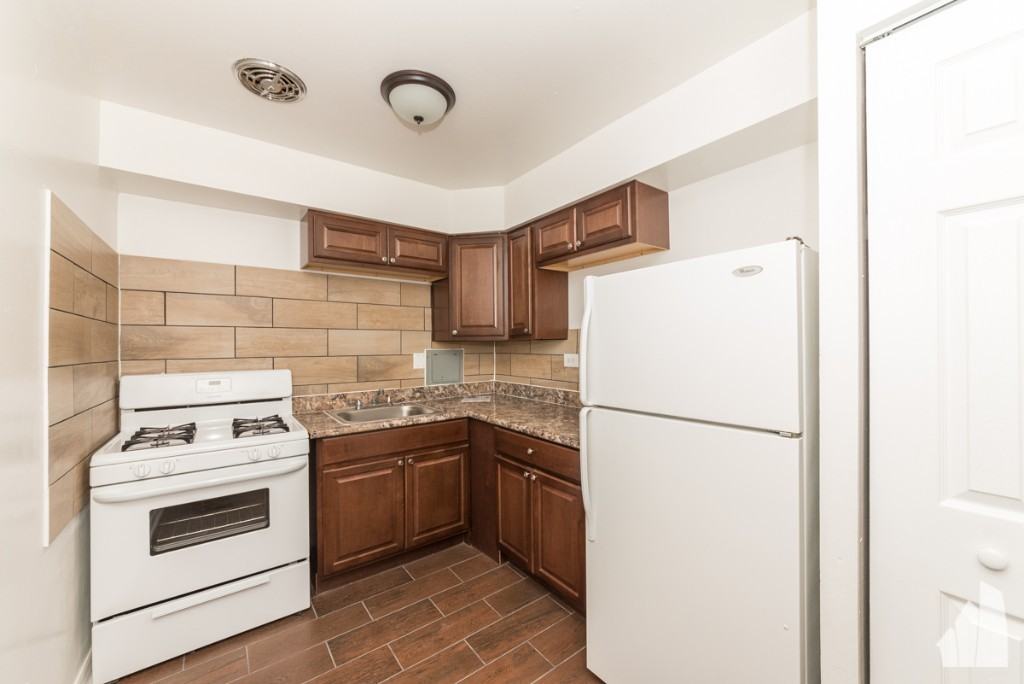 1515 W Morse Ave #515 - Photo 4 of 13