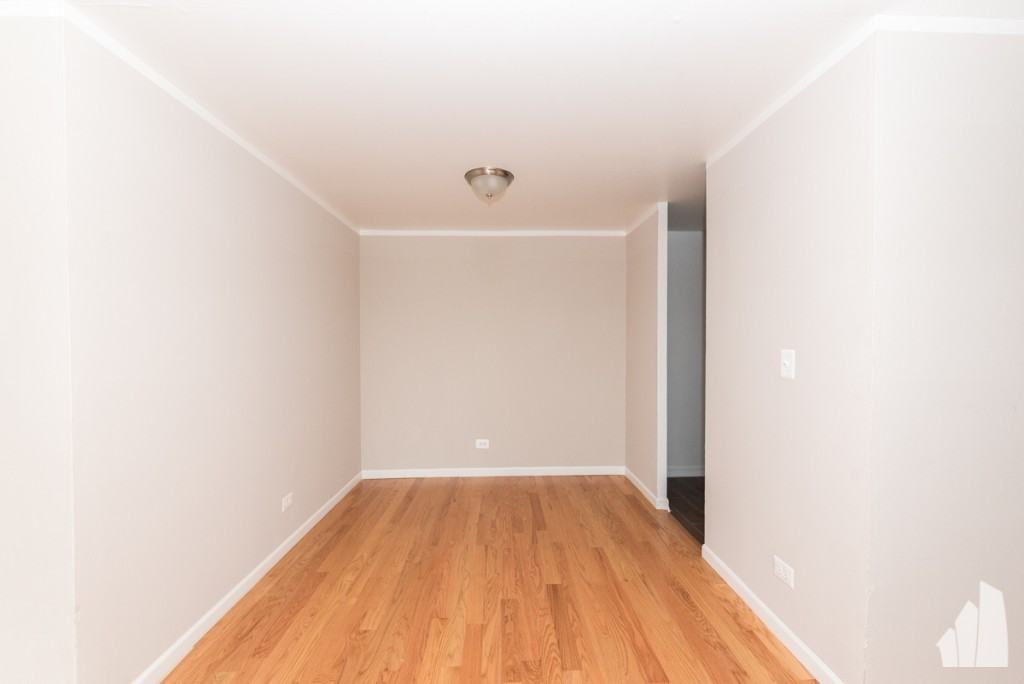 1515 W Morse Ave #515 - Photo 7 of 13