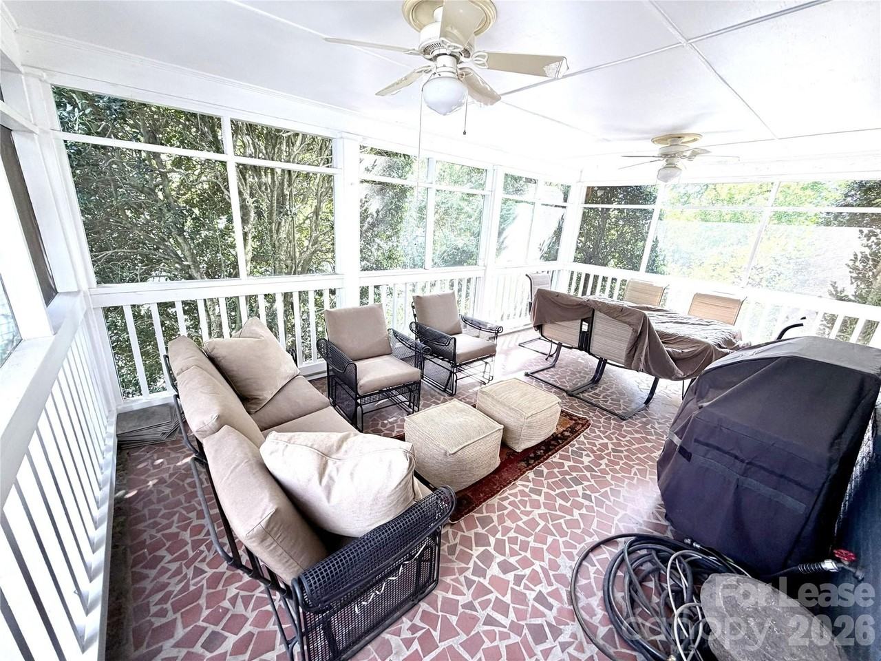 5915 Shumard Oak Ln - Photo 4 of 16