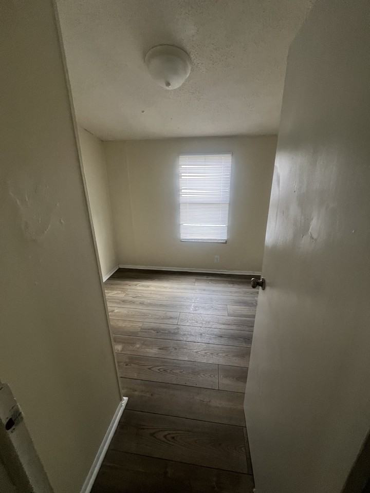109 Langford Dr #109 - Photo 3 of 6