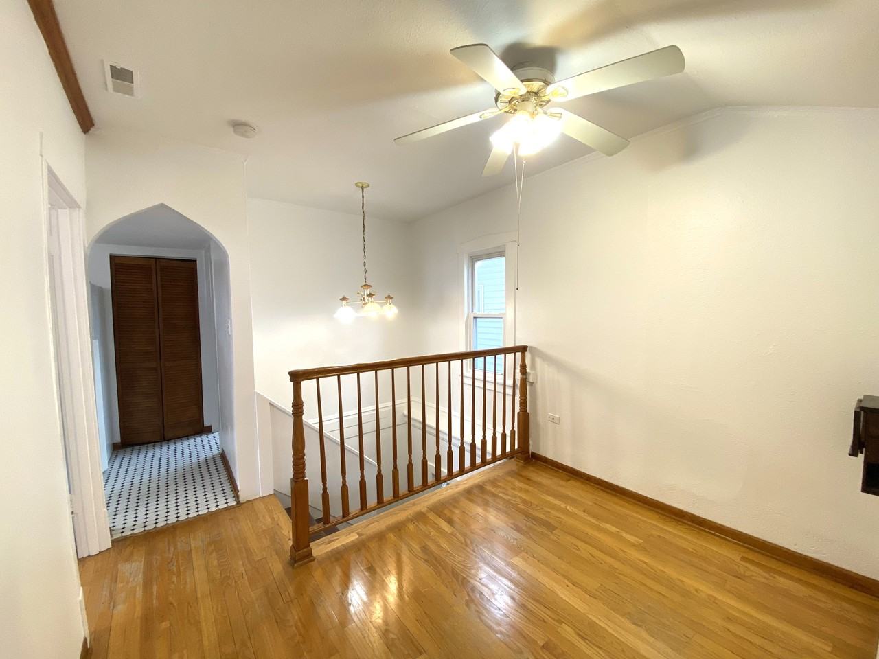 5929 North Washtenaw Avenue #2 - Photo 6 of 12