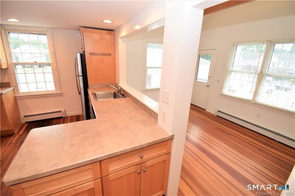 27 Boston St #2L - Photo 5 of 14