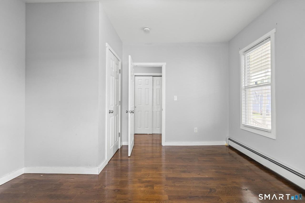 62 Saint Michaels Ave #1stFL - Photo 4 of 15