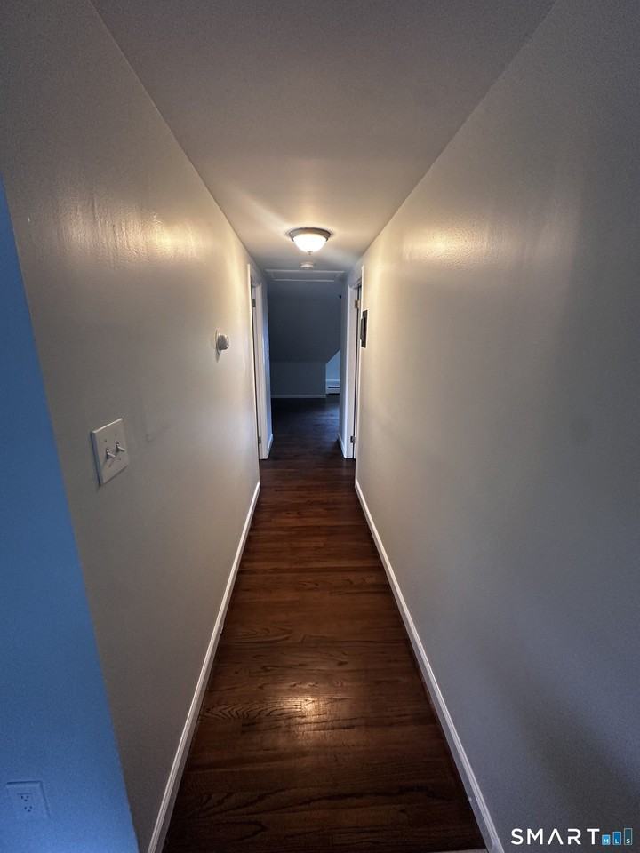 138 Warren St - Photo 3 of 9