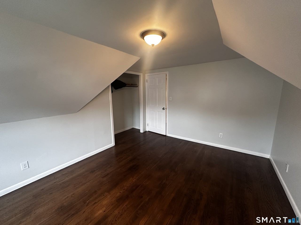 138 Warren St - Photo 6 of 9