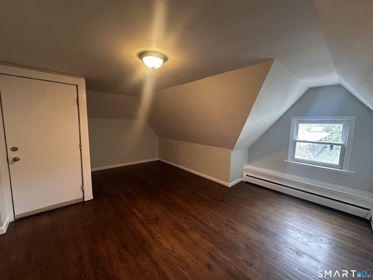 138 Warren St - Photo 7 of 9