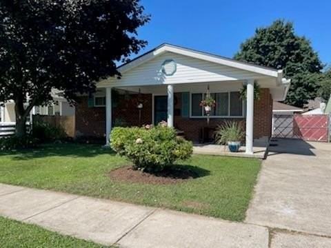 821 Princeton Ave - Photo 2 of 23
