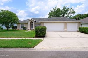 featured image of 1712 Arash Cir