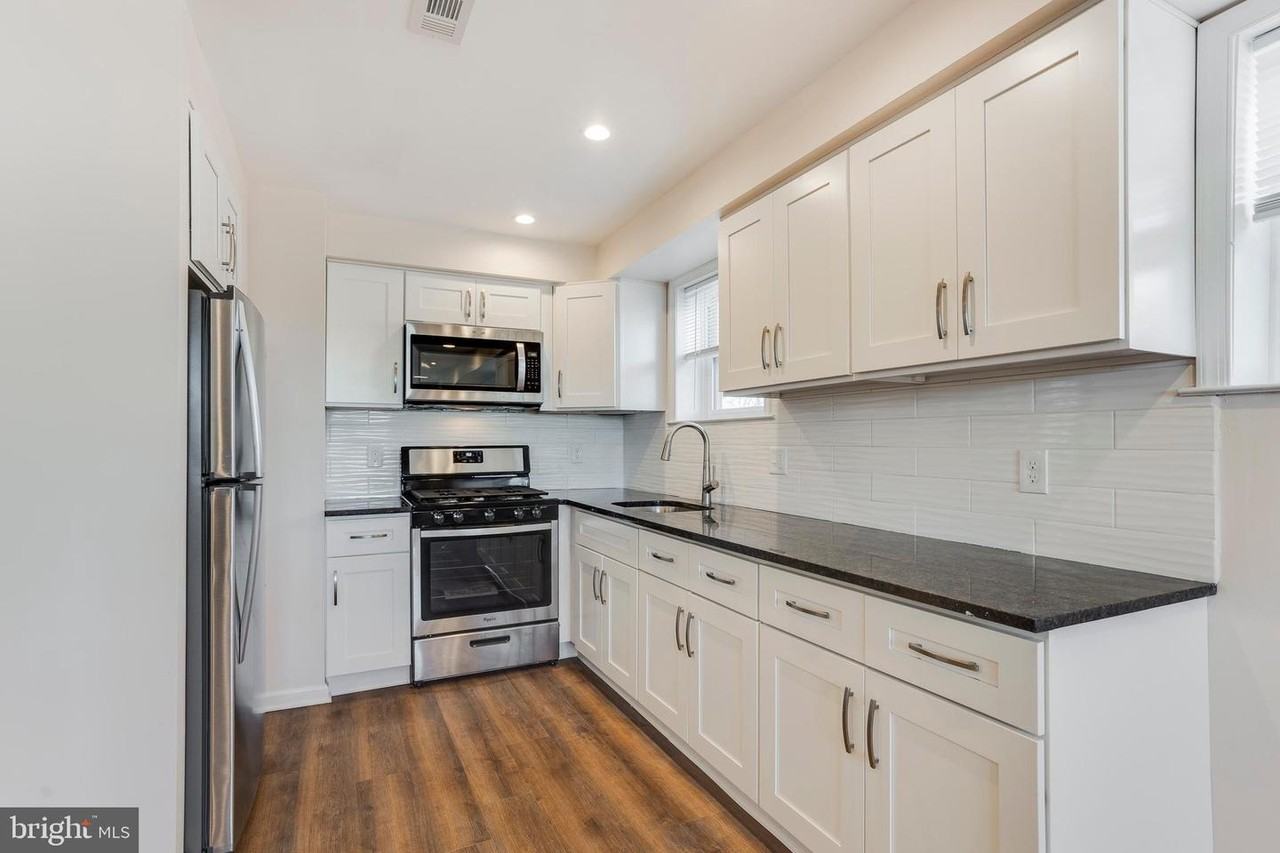 9410 Lansford St #2 - Photo 4 of 10