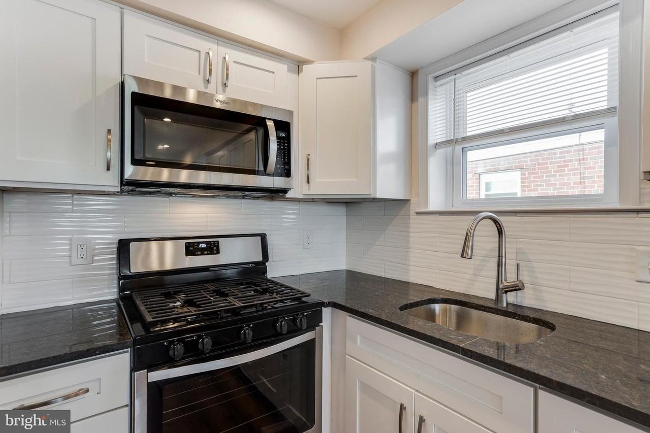 9410 Lansford St #2 - Photo 5 of 10