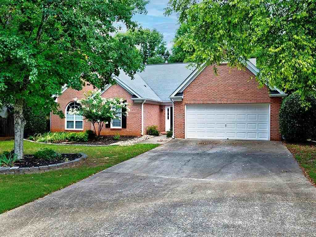 570 Olde Lauren Ct - Photo 2 of 32