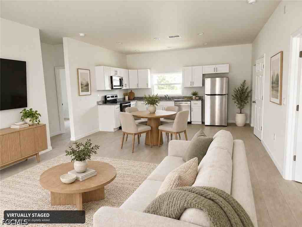 763 Puccini Ave S - Photo 2 of 9