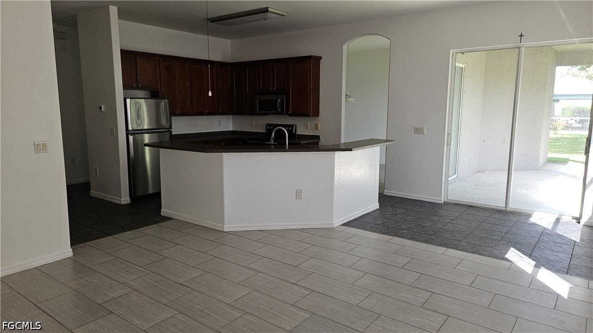 2753 Nature Pointe Loop - Photo 5 of 27