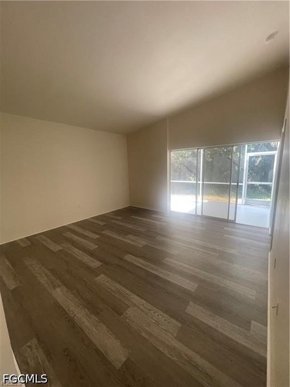 5012 Chiquita Blvd S - Photo 4 of 8