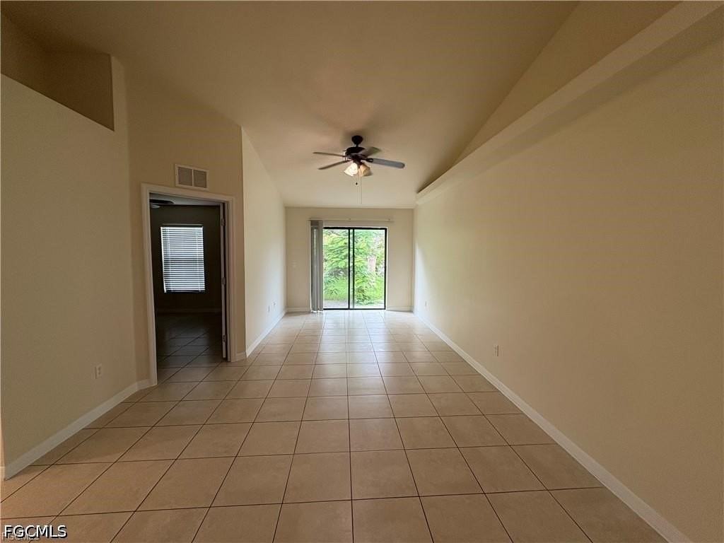 1422 Sw 47th Ter - Photo 4 of 9