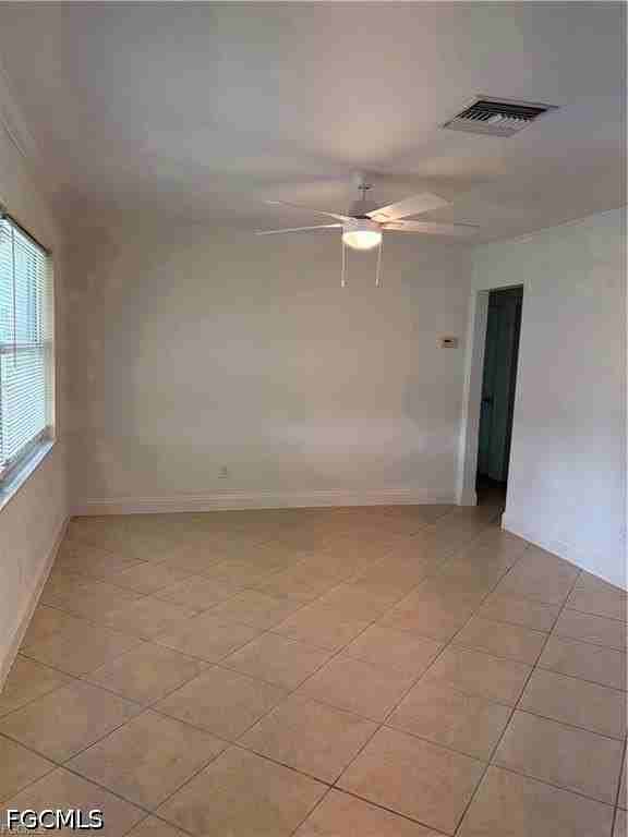 1422 Sw 47th Ter - Photo 5 of 9