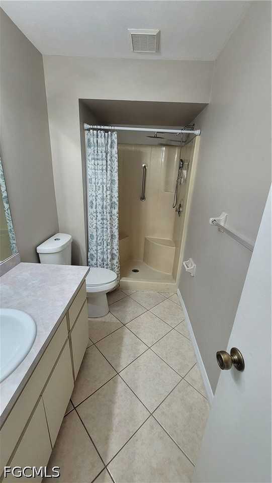 1209 Se 23rd Pl - Photo 7 of 15