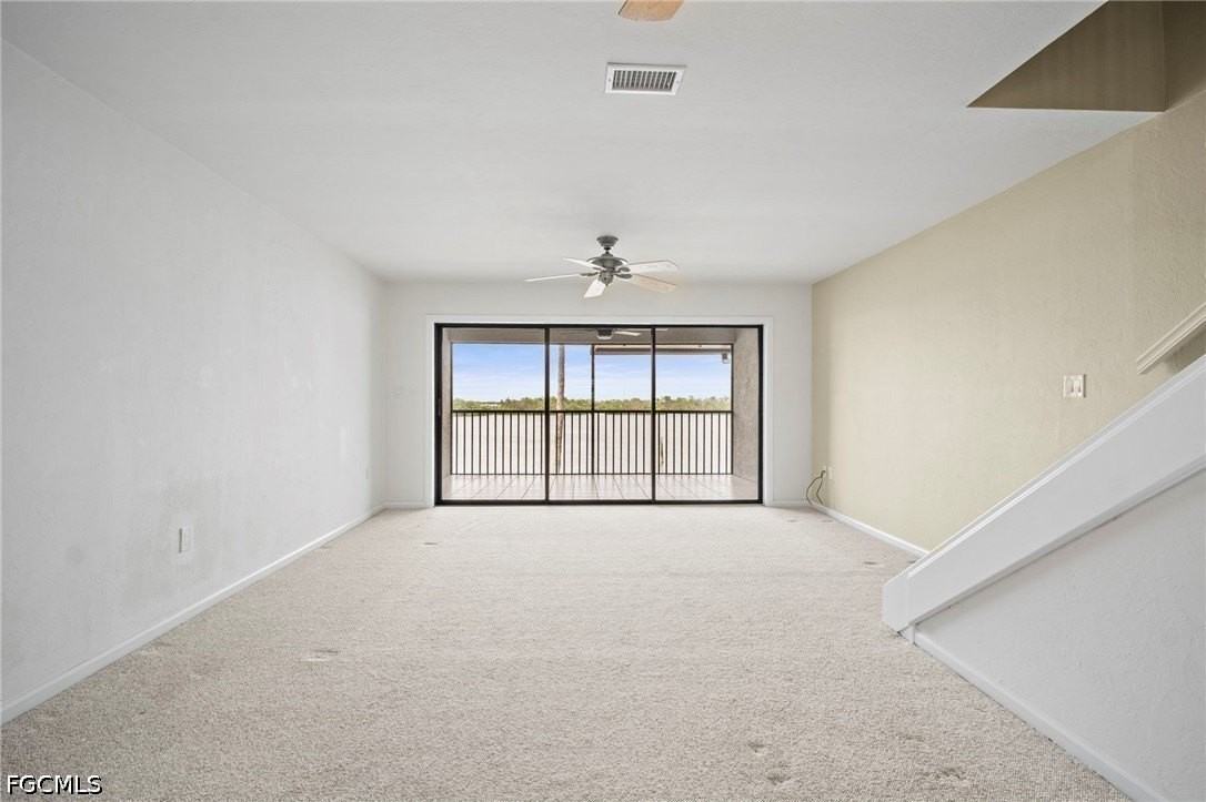894 Buttonwood Dr #215 - Photo 5 of 35