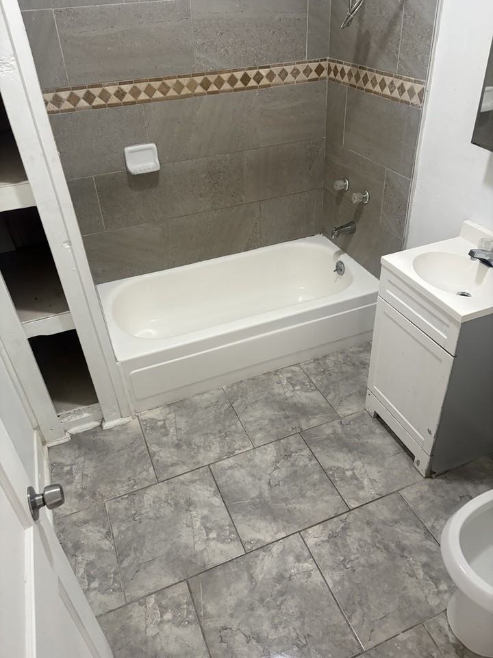 3436 Chestnut Ave #1 - Photo 2 of 4