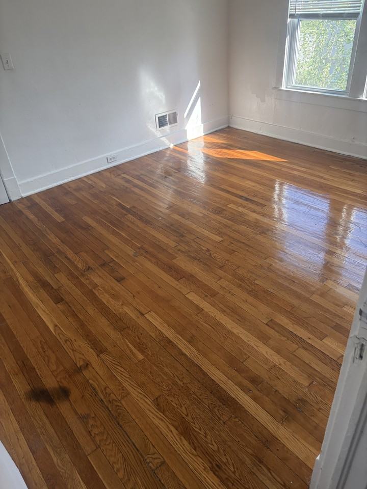 3436 Chestnut Ave #1 - Photo 3 of 4