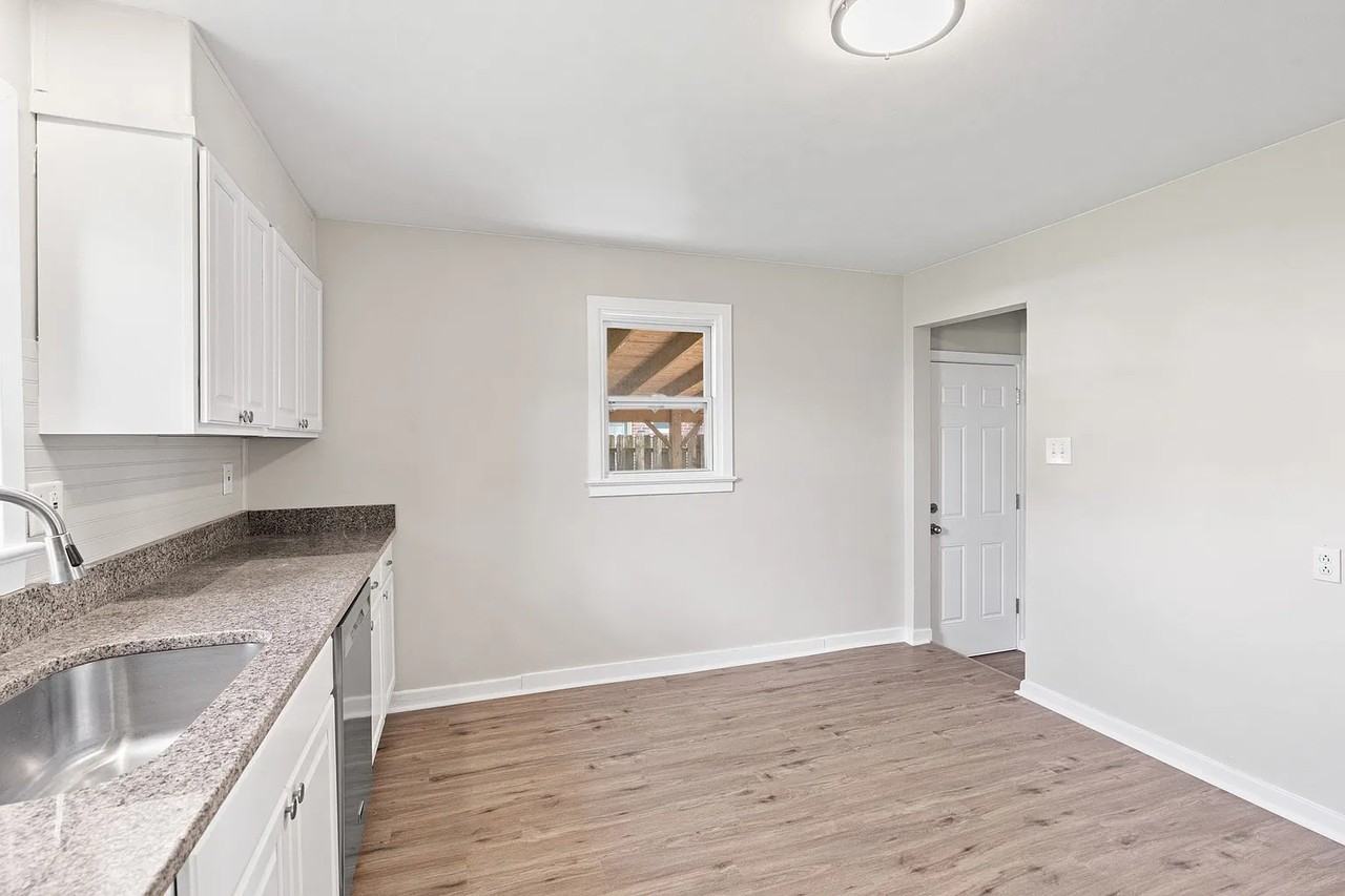 4916 Wyoming Ave #1 - Photo 4 of 19