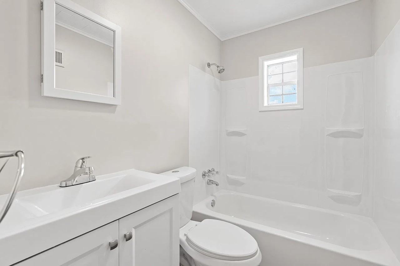 4916 Wyoming Ave #1 - Photo 6 of 19