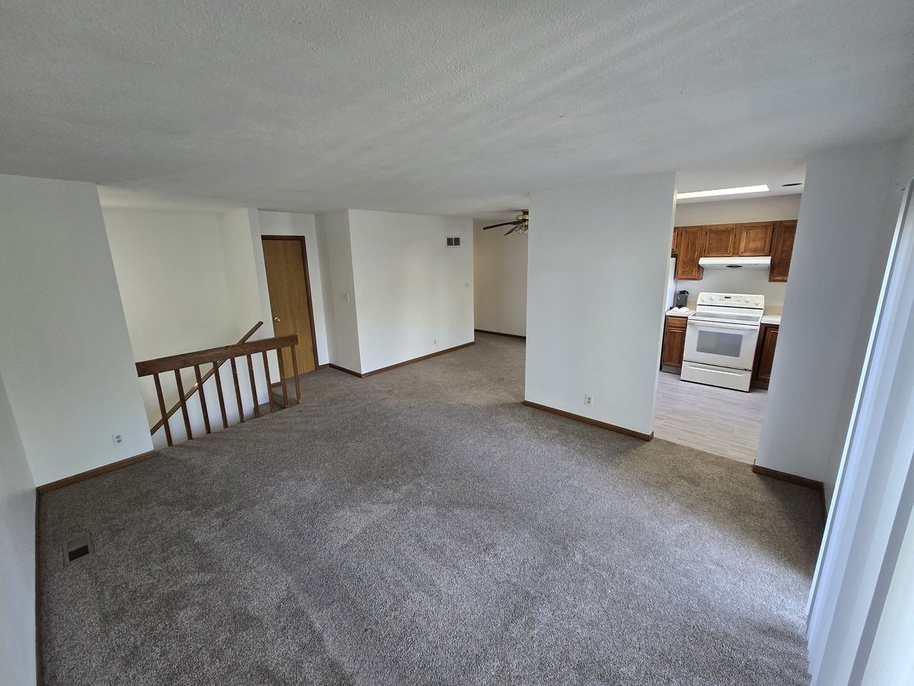 620 Oregon Trl #1 - Photo 5 of 15