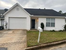 214 Oak Cir N - Photo 1 of 1