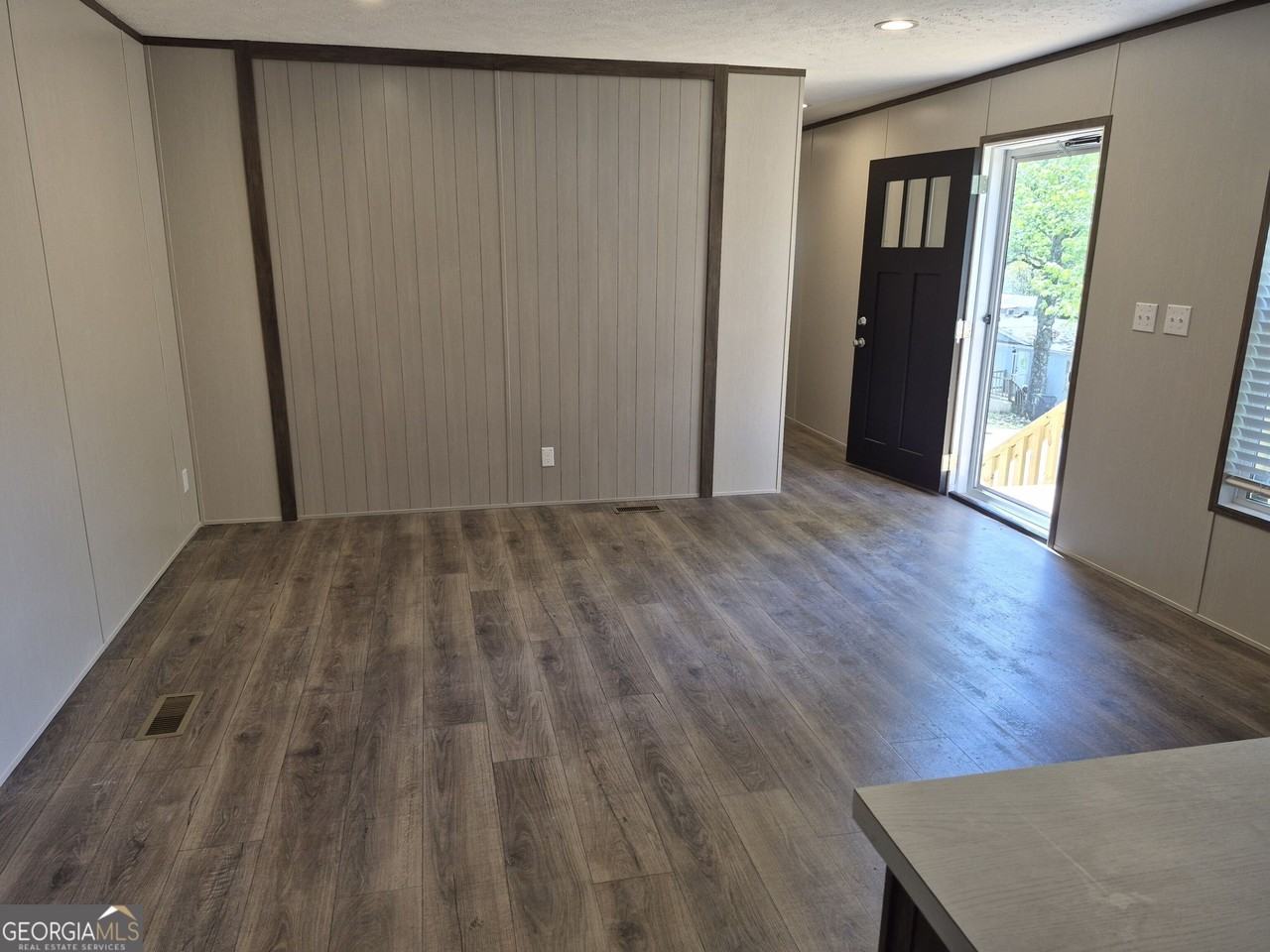61 Poole Cir #61 - Photo 2 of 7