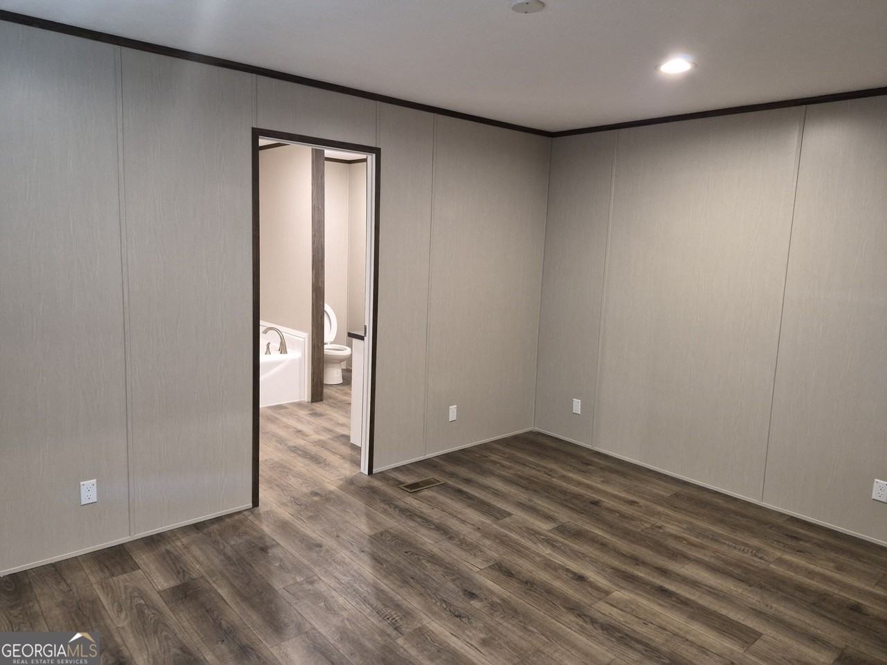 61 Poole Cir #61 - Photo 4 of 7