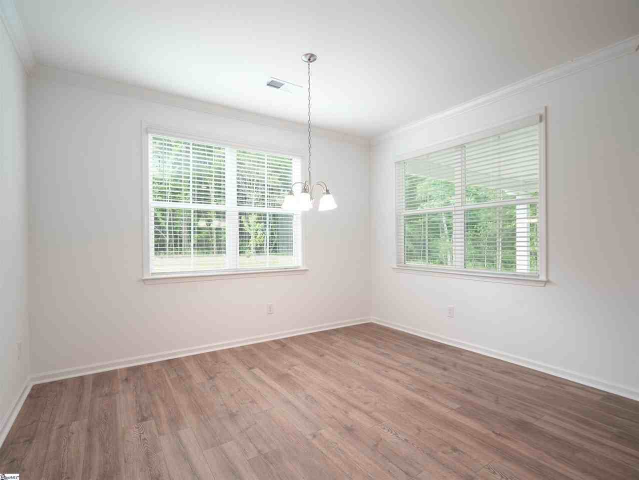209 Bryland Way - Photo 5 of 14