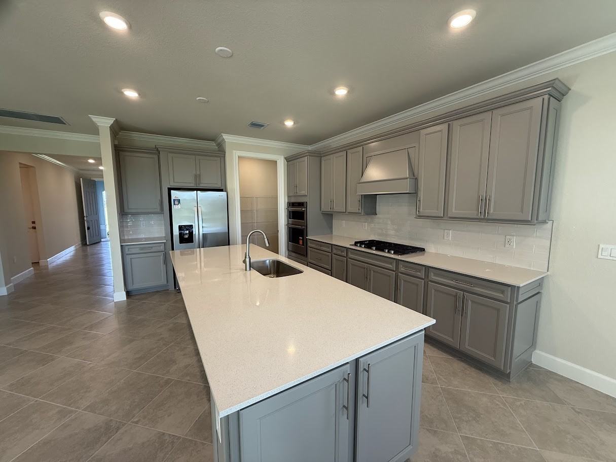 13663 Sw Vermillion Cir #1 - Photo 3 of 50