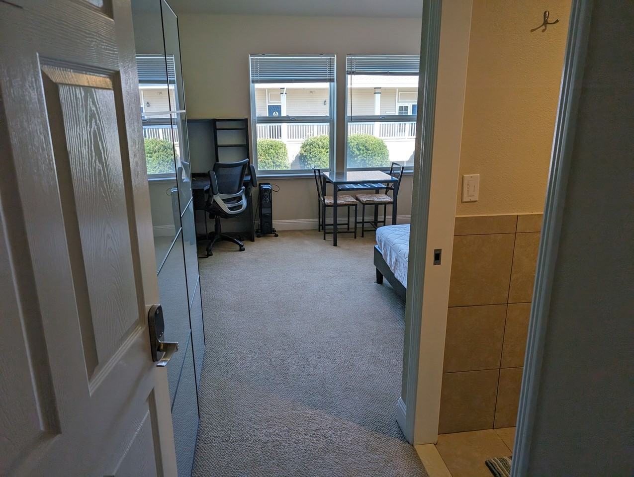 10030 Orange Ave #4 - Photo 2 of 12