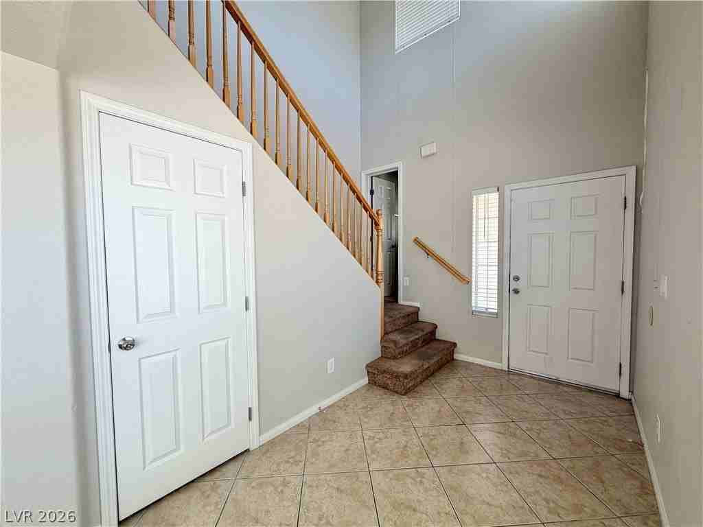 6435 Sean Creek St - Photo 5 of 23