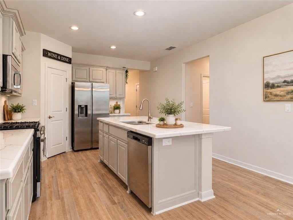 14105 Boykin Creek Rd - Photo 5 of 22
