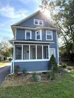 featured image of 20 Maple Ave #2