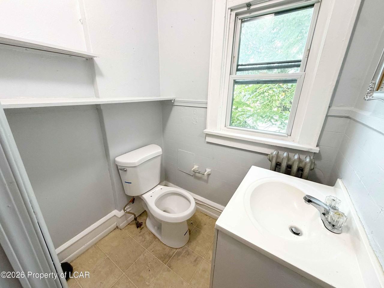 371 Blackman St #2 - Photo 6 of 8