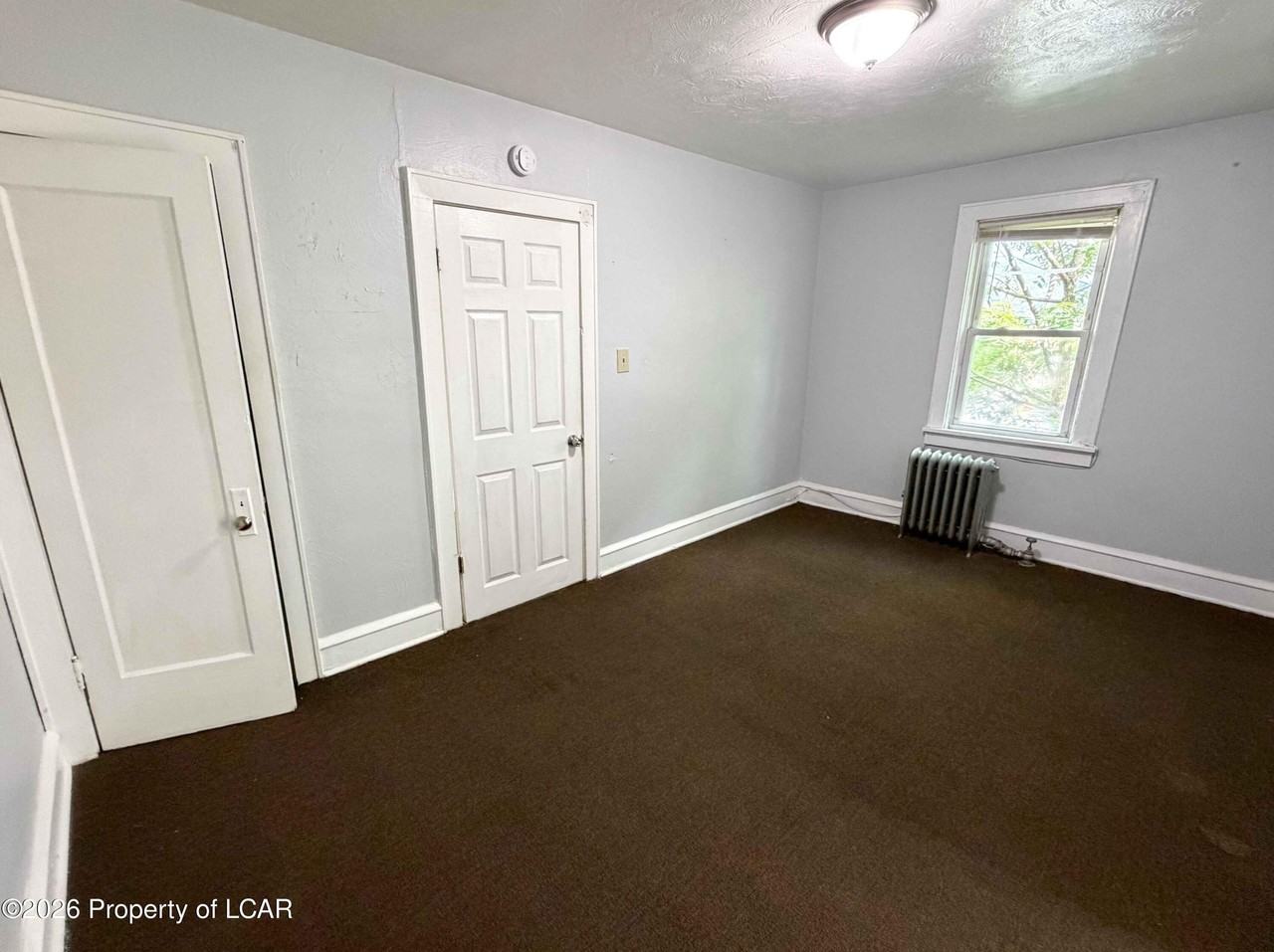 371 Blackman St #2 - Photo 7 of 8