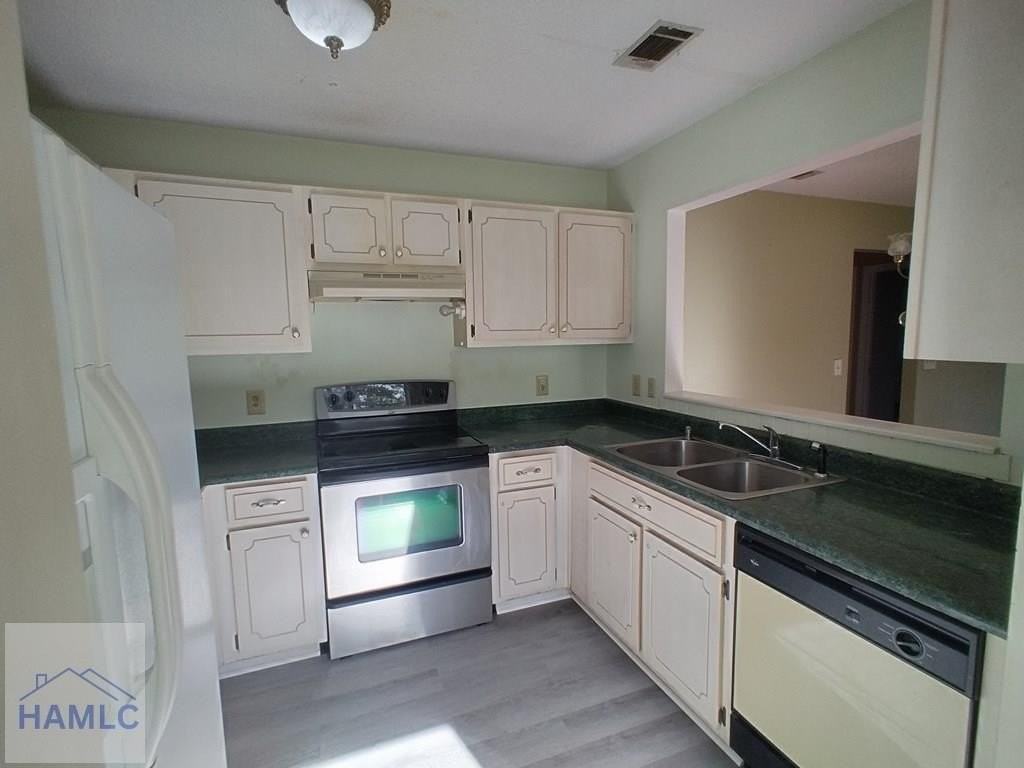 910 Brett Dr Apt 81 - Photo 4 of 13