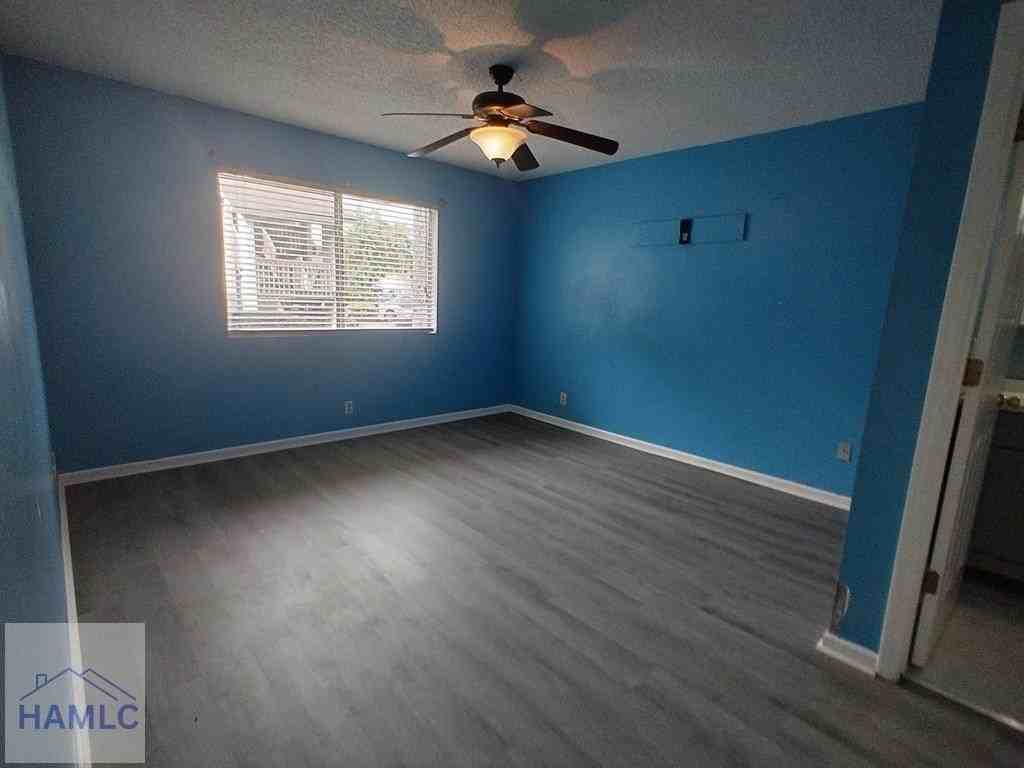 910 Brett Dr Apt 81 - Photo 5 of 13