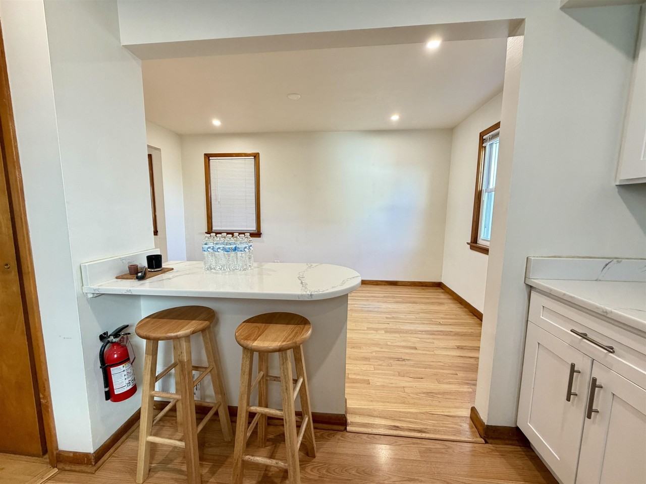 461 Liberty Ave - Photo 4 of 20