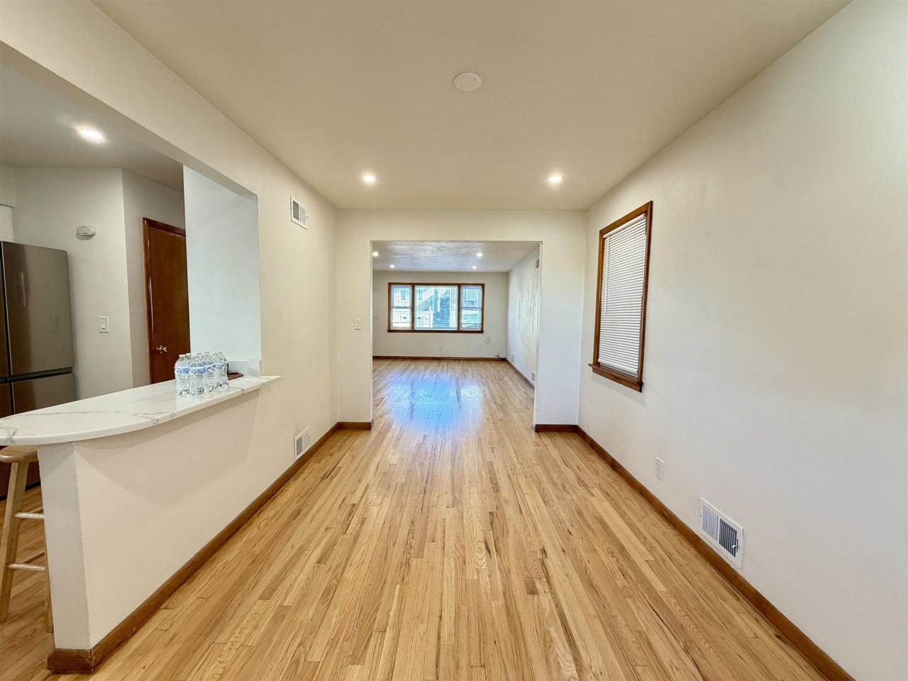 461 Liberty Ave - Photo 7 of 20