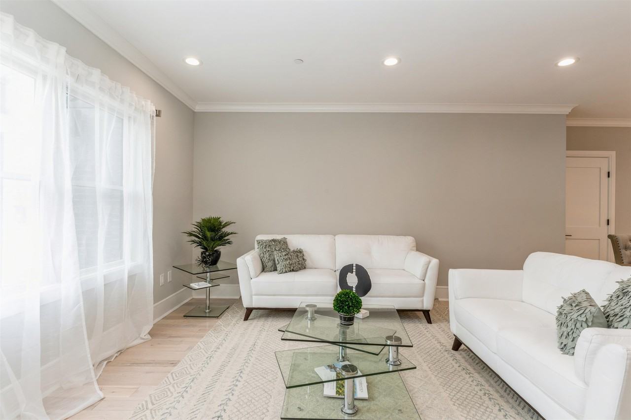 446 Grand Ave #5 - Photo 3 of 18