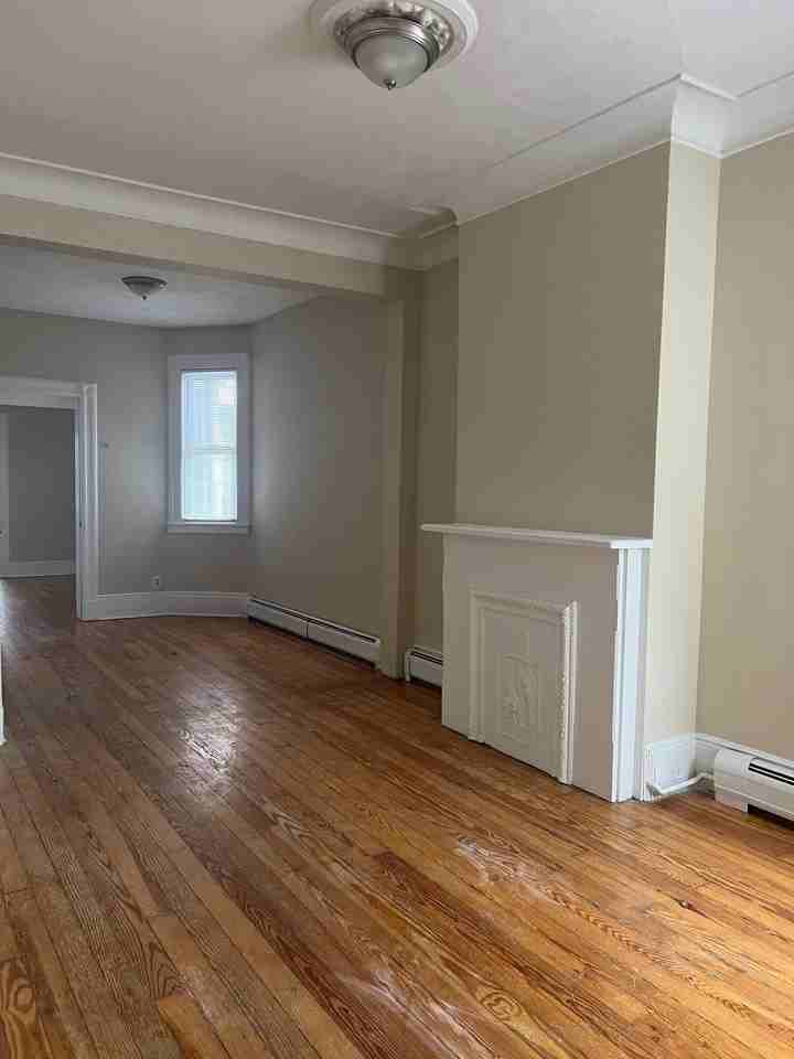 31 Carlton Ave #5 - Photo 7 of 16
