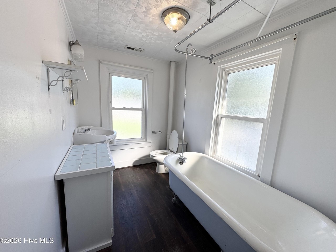 800 2nd St - Photo 7 of 13