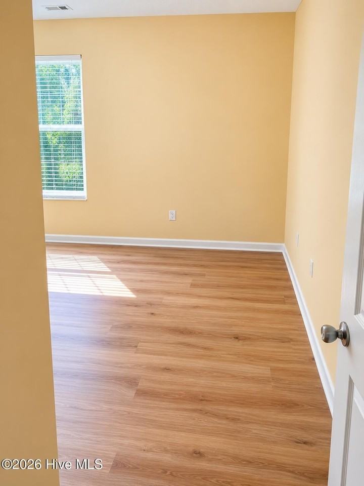209 Horn Rd - Photo 7 of 11